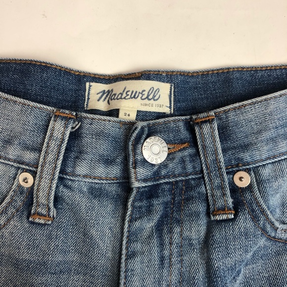 Madewell denim relaxed boyshorts in rip & repair - Picture 6 of 8